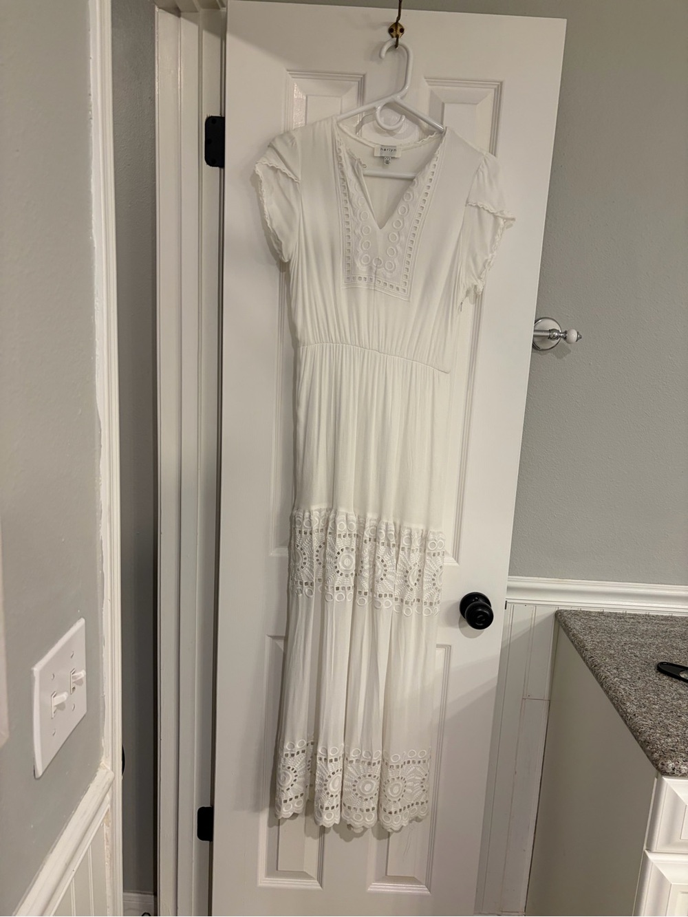 Harlyn White Tiered Lace Maxi Dress Size Small